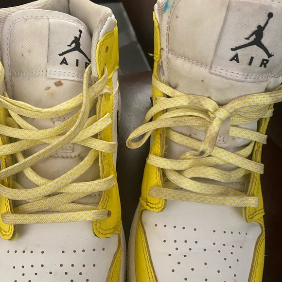 Jordan 1 size 4.5 - Picture 4 of 4